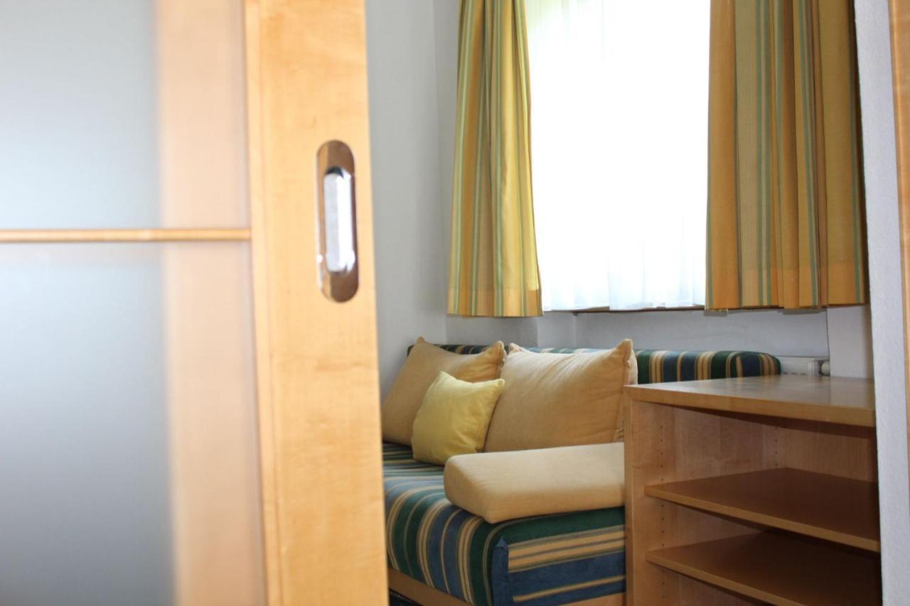 Wanderhotel Garni Cresta Schruns Extérieur photo