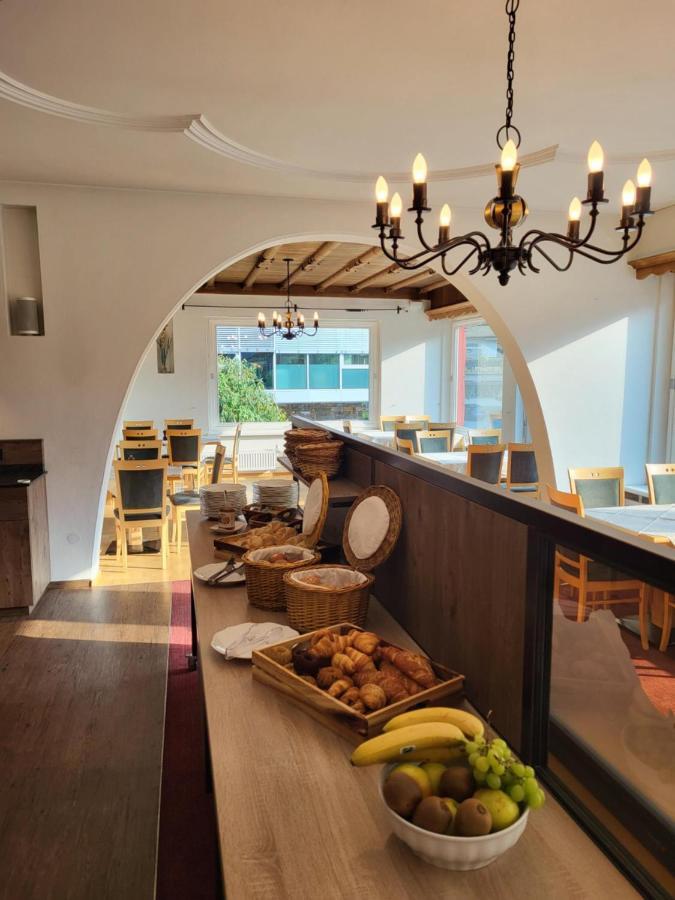 Wanderhotel Garni Cresta Schruns Extérieur photo