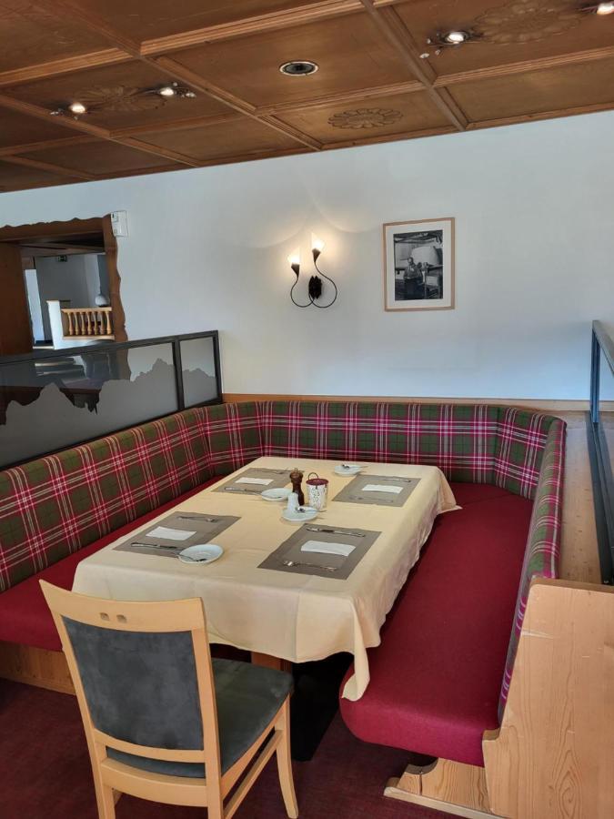 Wanderhotel Garni Cresta Schruns Extérieur photo